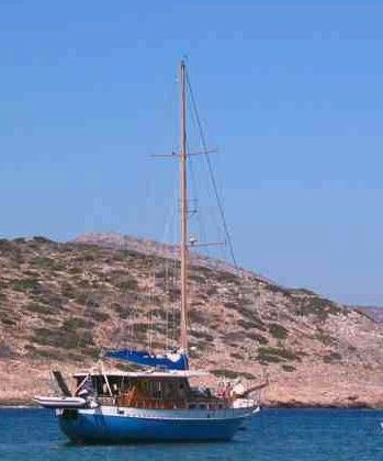Cabin Charter to Santorini